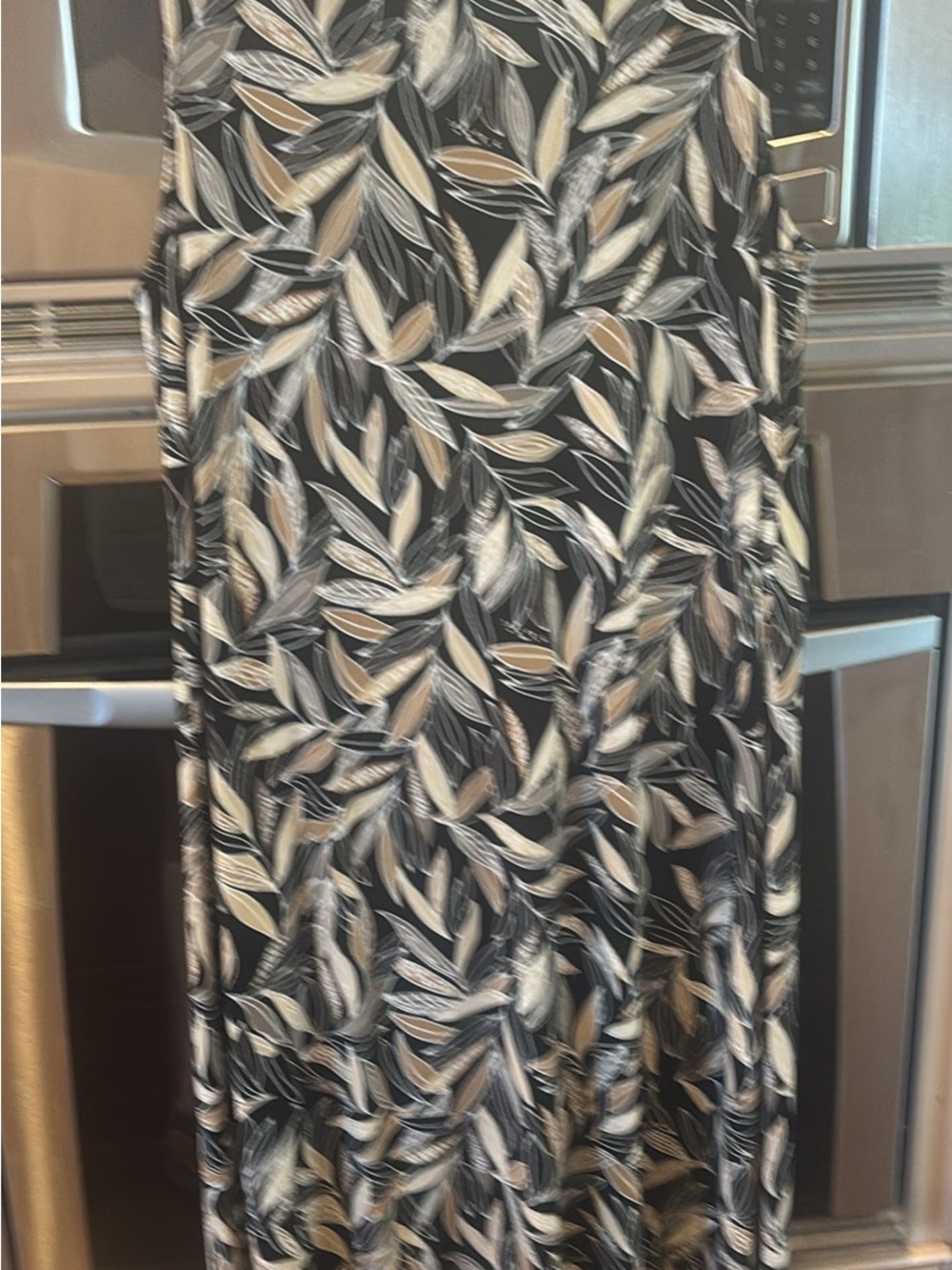George Black Sleeveless Leaf-Print Maxi Dress - Picture 3 of 3